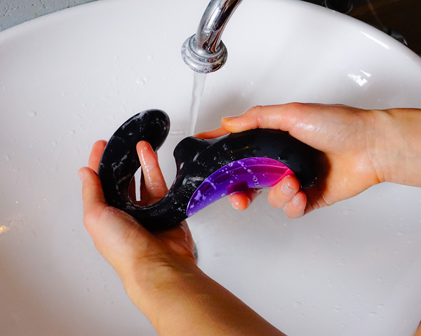 Explore- dildo