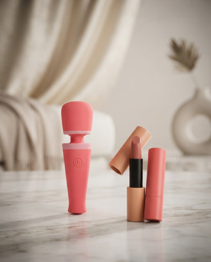 Dreamtoys Love Signal in the Pocket Wand