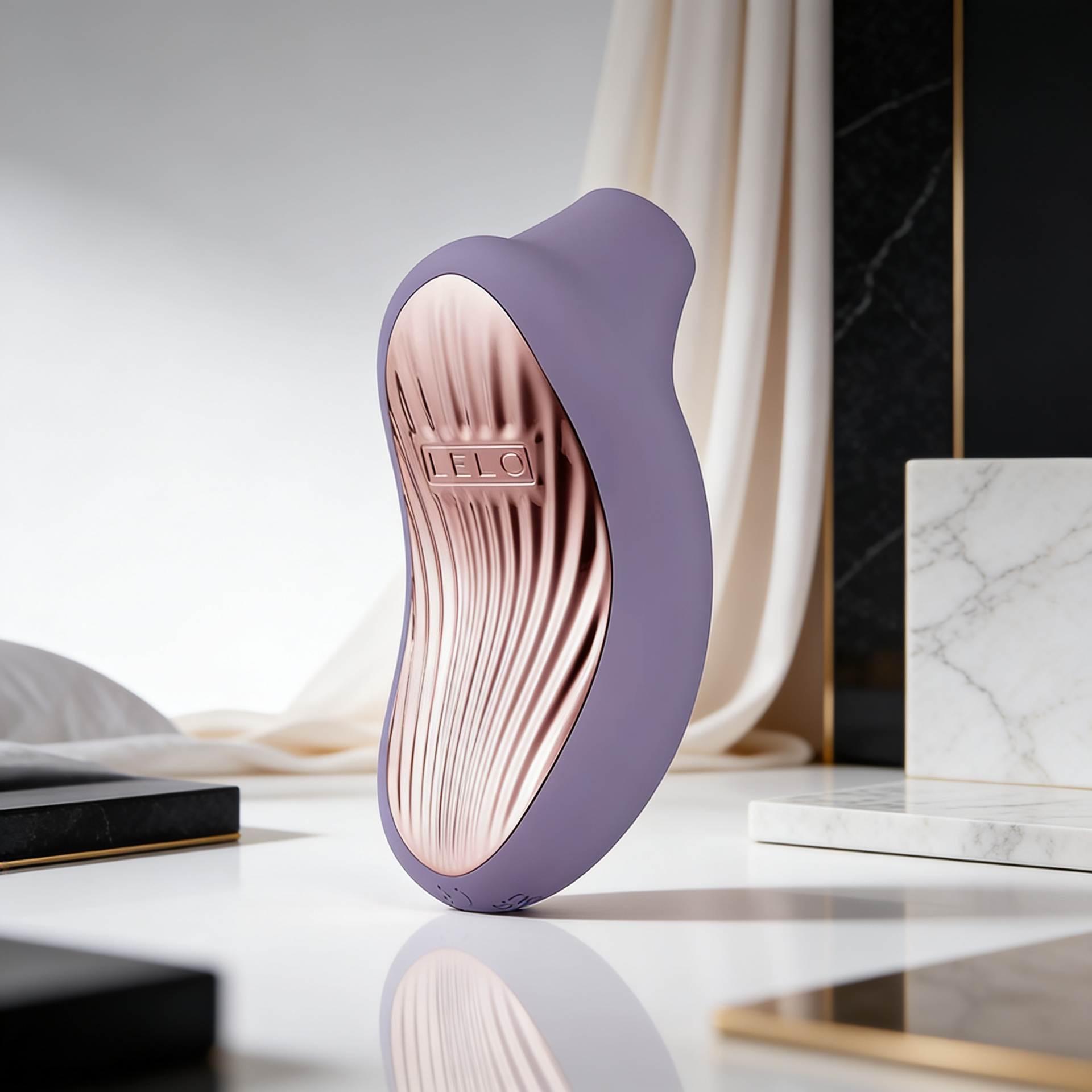 LELO SONA 3 Clitoral Stimulator Violet